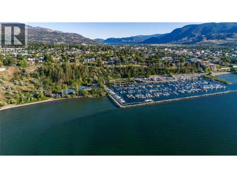Photo 12 of 593 Vancouver Avenue, Main North, Penticton