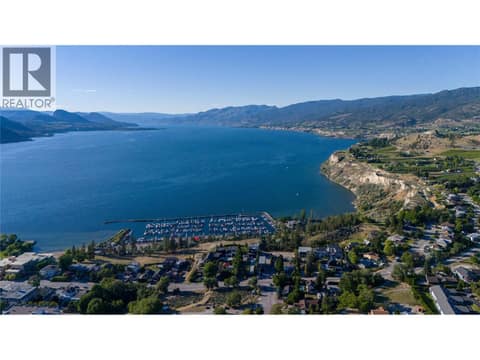 Photo 19 of 593 Vancouver Avenue, Main North, Penticton