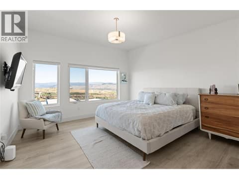 Photo 25 of 1000 Mt Robson Place Unit# 29, Middleton Mountain Vernon