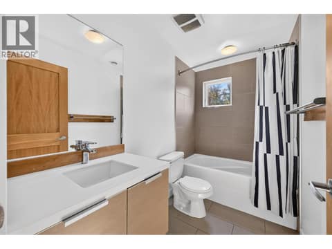 Ensuite Bathroom at 504 A 10th Street S, Golden