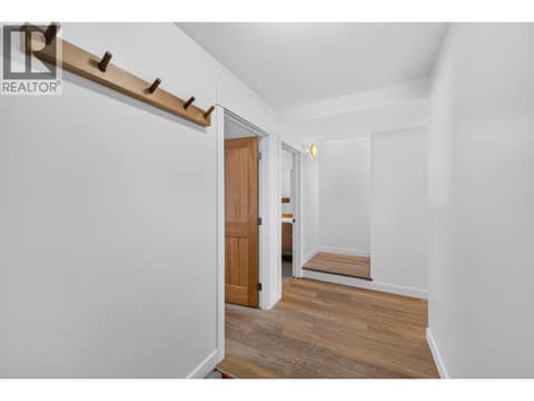 Entry at 504 A 10th Street S, Golden