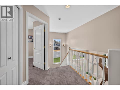 Photo 19 of 975 Regent Crescent, Aberdeen, Kamloops