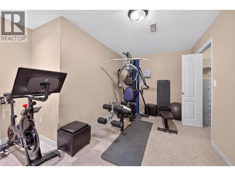 Photo 28 of 975 Regent Crescent, Aberdeen, Kamloops