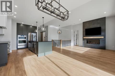 Photo 8 of 749 Carleton Street, University District, Kelowna