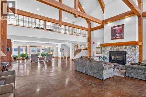 Lovely expansive foyer at 701 14A Crescent Unit# 214, Invermere