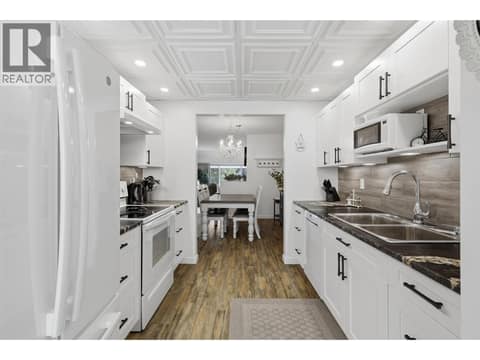 Photo 5 of 1795 Summit Drive Unit# 11, Sahali, Kamloops