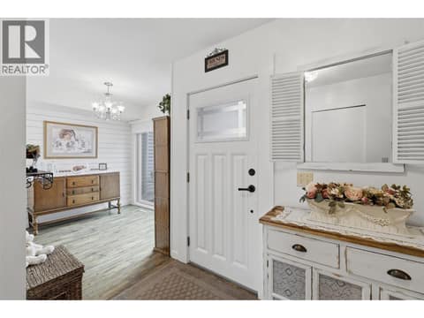 Entryway at 1795 Summit Drive Unit# 11, Sahali, Kamloops