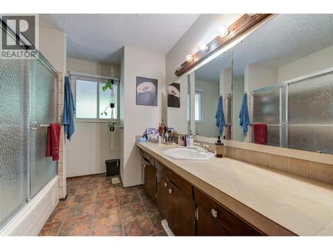 Photo 15 of 651 Richter Street, Kelowna North
