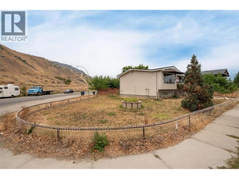 Photo 33 of 651 Richter Street, Kelowna North
