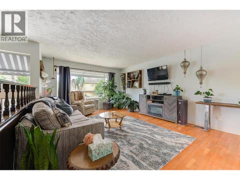 Photo 8 of 651 Richter Street, Kelowna North