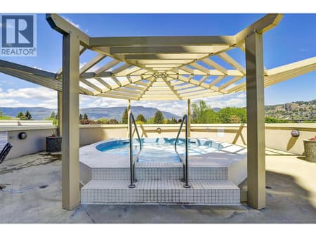 Photo 2 of 1160 Bernard Avenue Unit# 1209, Kelowna North