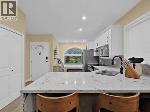 Photo 2 of 2210 Louie Drive Unit# 26, Westbank Centre, West Kelowna