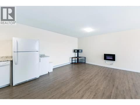 Suite at 989 Mt Ida Lane, Middleton Mountain Vernon