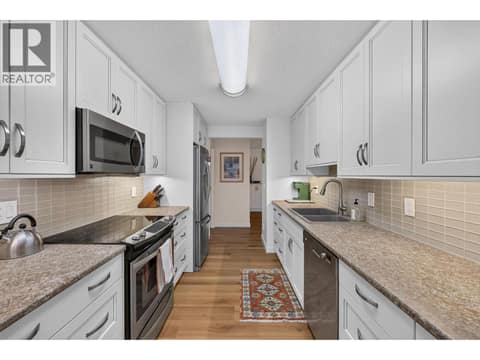 Photo 12 of 920 Glenwood Avenue Unit# 208, Kelowna South