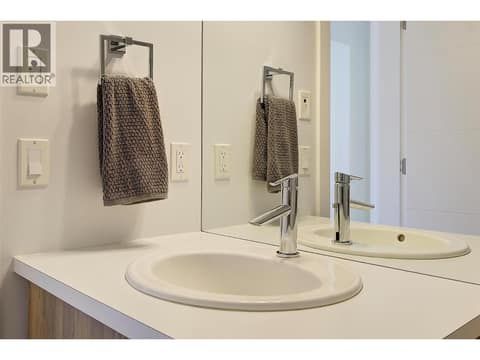 Main Bath Up at 741 Yorkville Street, University District, Kelowna