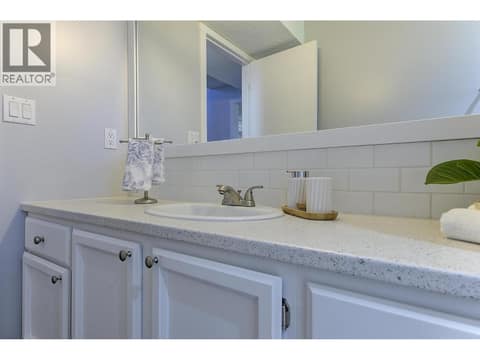 Photo 37 of 450 Holbrook Road W, Rutland South, Kelowna
