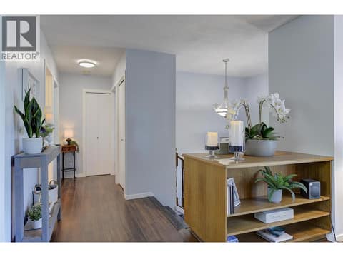 Photo 5 of 450 Holbrook Road W, Rutland South, Kelowna