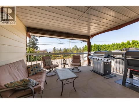 Front Deck at 450 Holbrook Road W, Rutland South, Kelowna