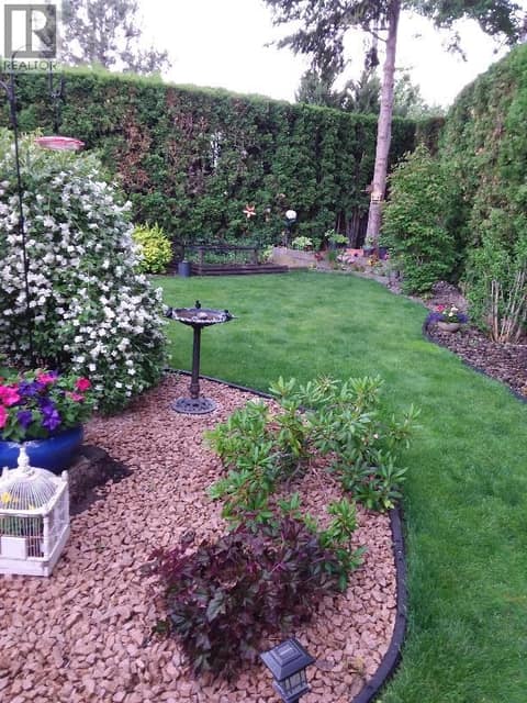Lush landscaping at 415 Commonwealth Road Unit# 348, Lake Country East / Oyama, Kelowna