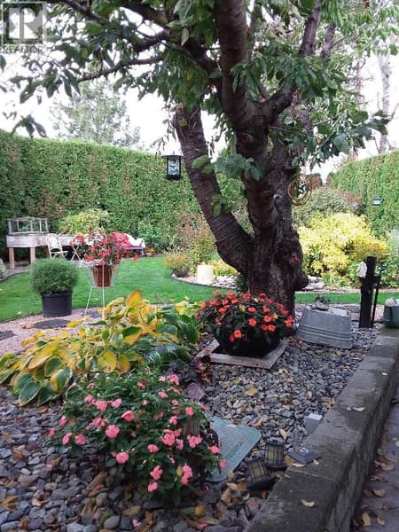 Stunning Gardens at 415 Commonwealth Road Unit# 348, Lake Country East / Oyama, Kelowna
