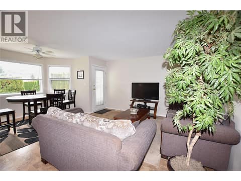 Photo 18 of 415 4 Street, Swan Lake West, Vernon