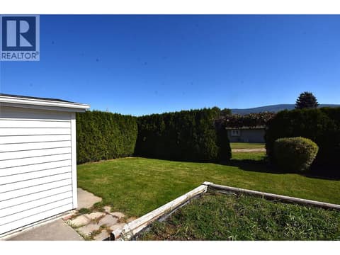 Photo 44 of 415 4 Street, Swan Lake West, Vernon