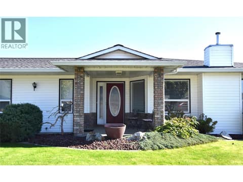 Covered front entrance at 415 4 Street, Swan Lake West, Vernon