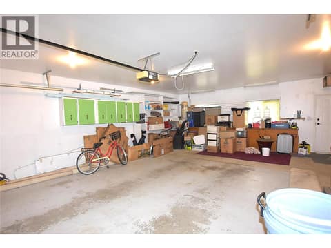 Measures about at 415 4 Street, Swan Lake West, Vernon
