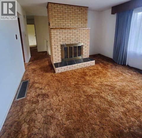 Wood burning fireplace does not work -photo taken 2023 at 683 Downie Road, South BX, Vernon