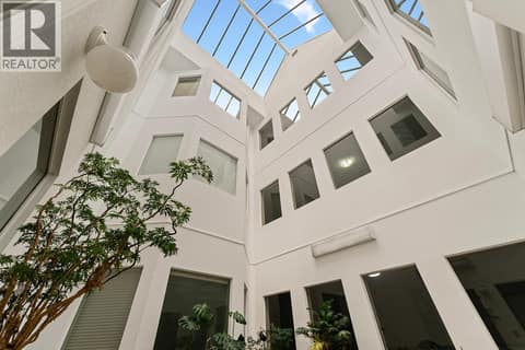 Incredible Solarium at 1534 LAWRENCE Avenue Unit# 304, Glenmore, Kelowna