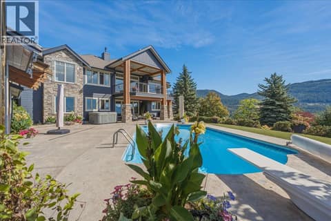 Photo 5 of 2009 Apex Court, Foothills, Vernon
