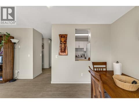 Photo 11 of 737 Leon Avenue Unit# 1007, Kelowna North