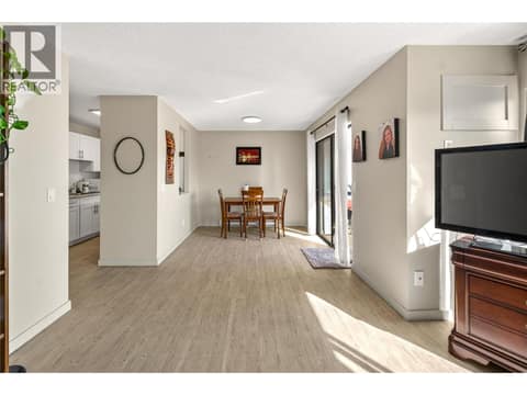 Photo 9 of 737 Leon Avenue Unit# 1007, Kelowna North