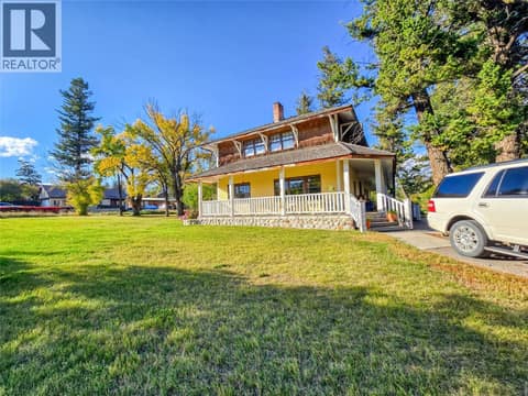 Photo 13 of 1018 5th Street, Invermere