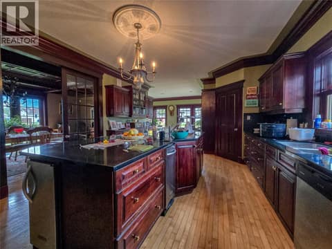 Photo 45 of 1018 5th Street, Invermere