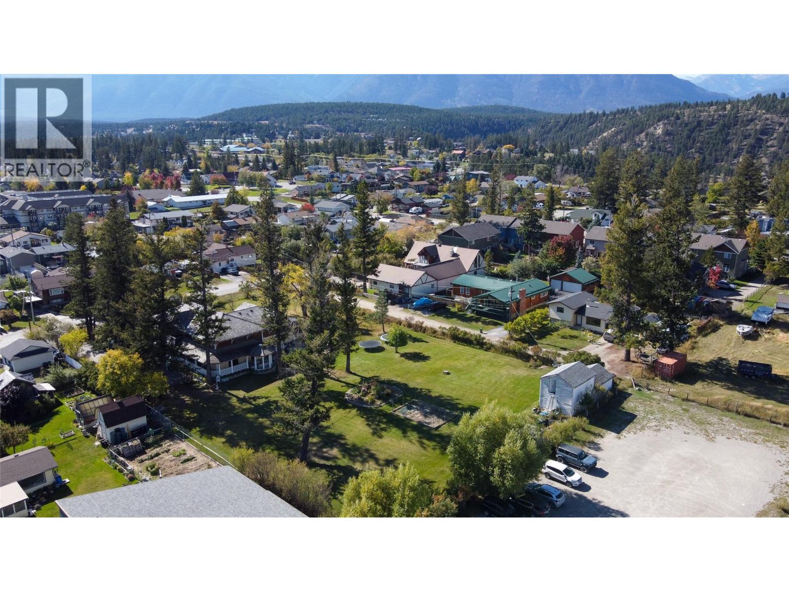 Photo 70 of 1018 5th Street, Invermere