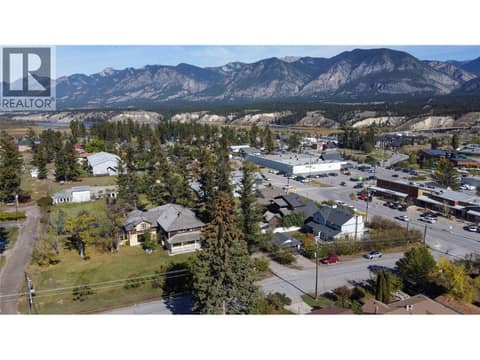 Photo 75 of 1018 5th Street, Invermere