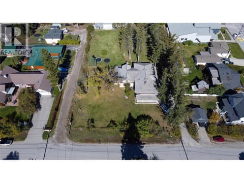 Photo 76 of 1018 5th Street, Invermere
