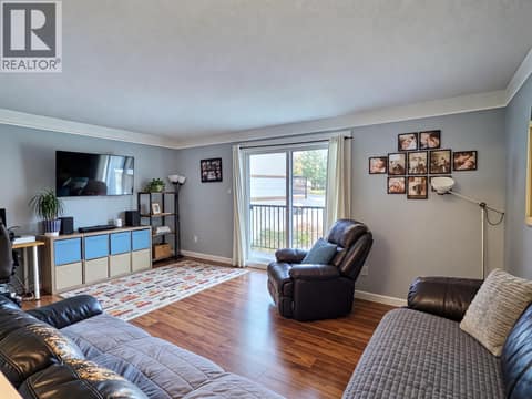Photo 8 of 871 MCQUEEN Drive, Westsyde, Kamloops