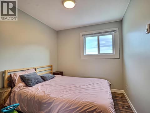 Photo 9 of 871 MCQUEEN Drive, Westsyde, Kamloops