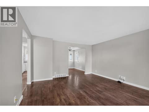 Photo 10 of 3302 Pleasant Valley Road, East Hill, Vernon