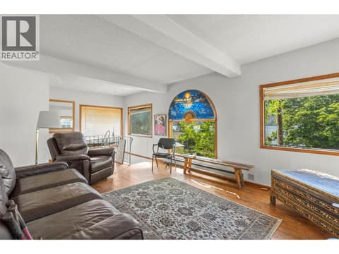 Photo 11 of 345 Poplar Point Drive, Kelowna North