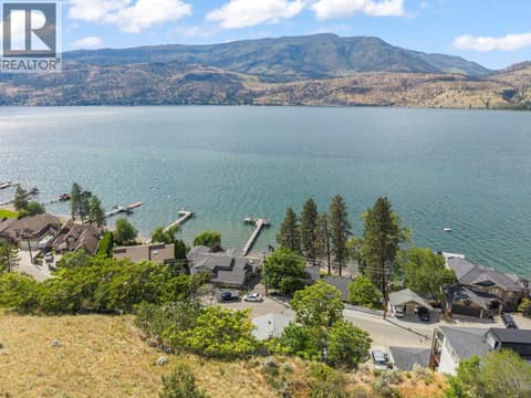 Photo 4 of 345 Poplar Point Drive, Kelowna North