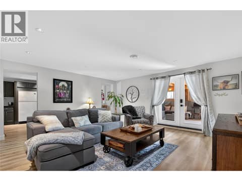 Photo 31 of 1070 MacCleave Avenue, Columbia/Duncan, Penticton
