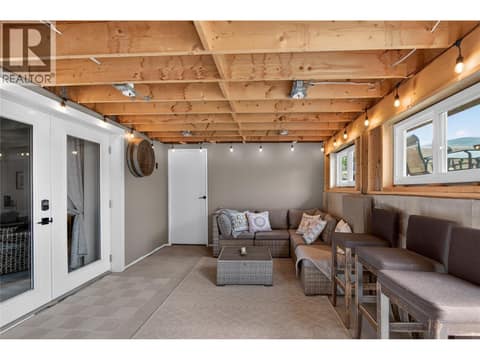 Photo 40 of 1070 MacCleave Avenue, Columbia/Duncan, Penticton