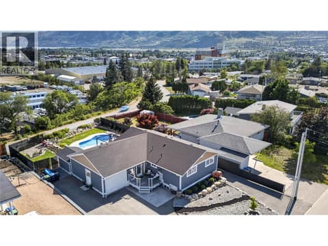 Photo 45 of 1070 MacCleave Avenue, Columbia/Duncan, Penticton
