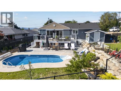 Photo 8 of 1070 MacCleave Avenue, Columbia/Duncan, Penticton