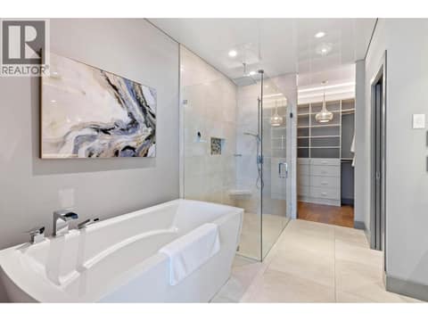 Primary ensuite at 1502 Marble Ledge Drive, Lake Country South West