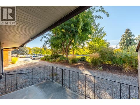 Patio at 337 MCKINNEY Road Unit# 107, Oliver
