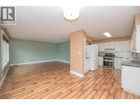 Photo 11 of 2855 Burns Avenue, Armstrong/ Spall.